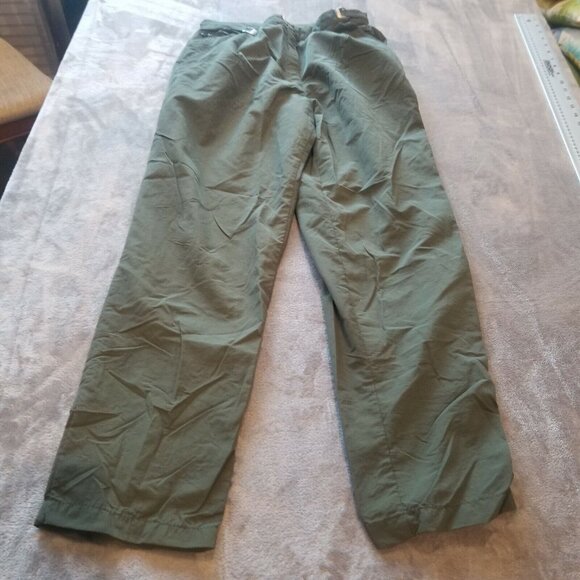 Grays Pants - Travel Smith Women's Straight High-Rise Pants Fly Zip Pockets Gray Size Small